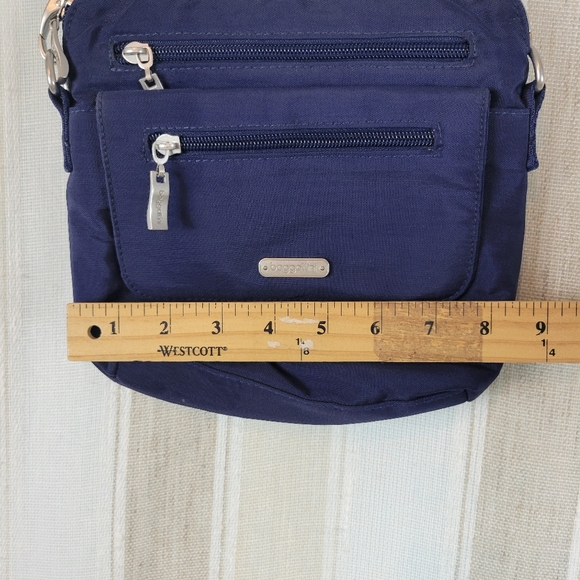 Baggallini Bags Baggallini Lets Escape Crossbody Bag Navy Blue